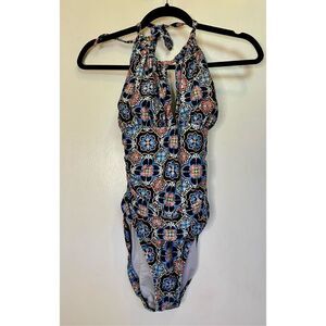 La Blanca High Neck Keyhole One Piece swimsuit size M